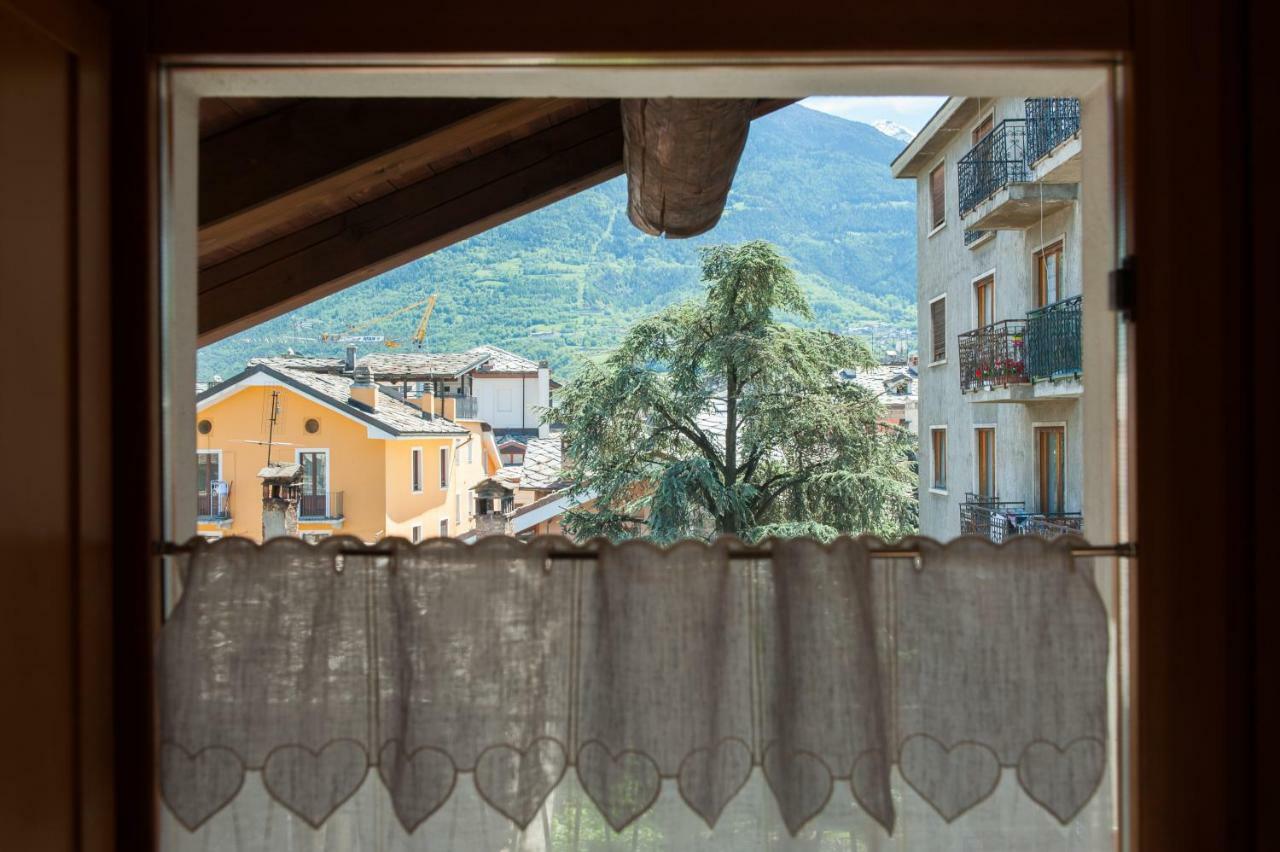 Maison Forum Apartment Aosta Exterior foto