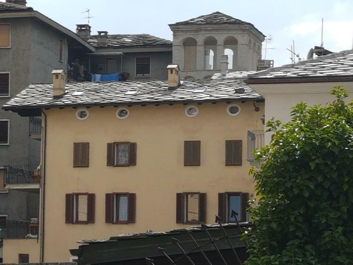 Maison Forum Apartment Aosta Exterior foto